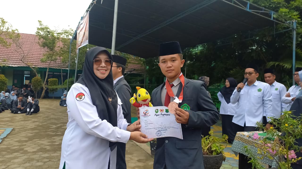 Bangga! Siswa MAN 1 Palembang Raih Juara 2 Lomba Sepatu Roda Tingkat Provinsi