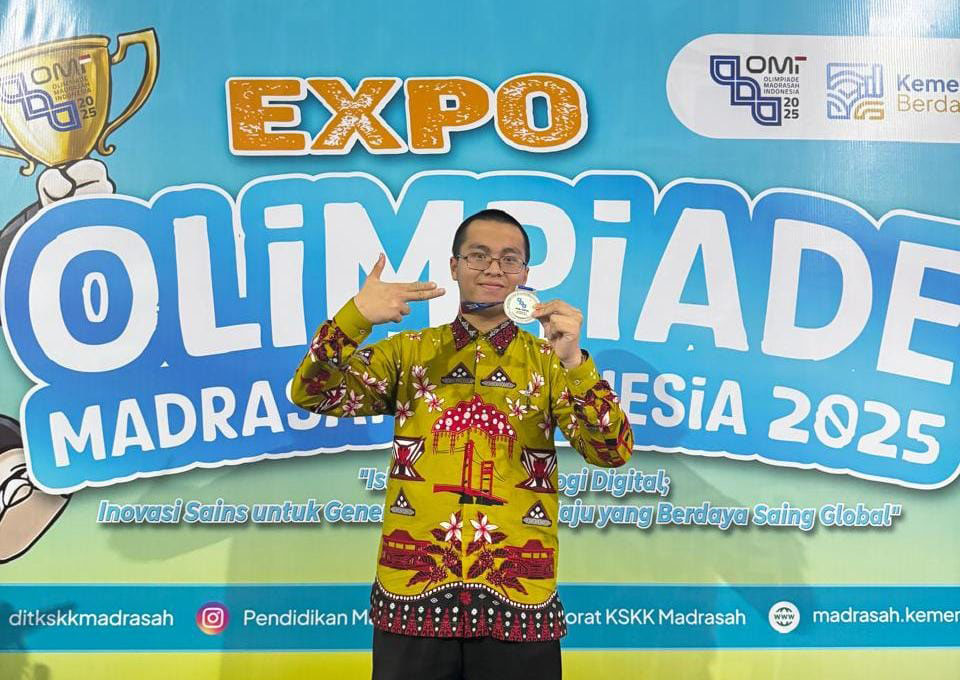 Siswa MAN 1 Palembang Raih Prestasi Gemilang di Ajang Olimpiade Madrasah Indonesia 2025 Tingkta Nasional