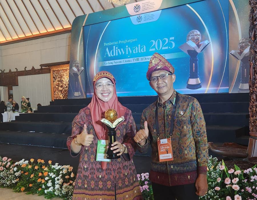 MAN 1 Palembang Raih Penghargaan Sekolah Adiwiyata Nasional Tahun 2025